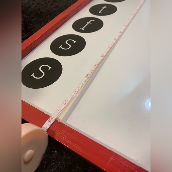 🚙📦💨
• Weekly Dry-Erase board Planner 📆 - Picture 3 of 4